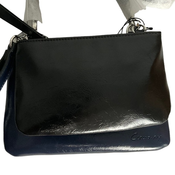 Circus by Sam Edelman Malibu Convertible Wristlet or Crossbody in Baltic Navy - Picture 4 of 6